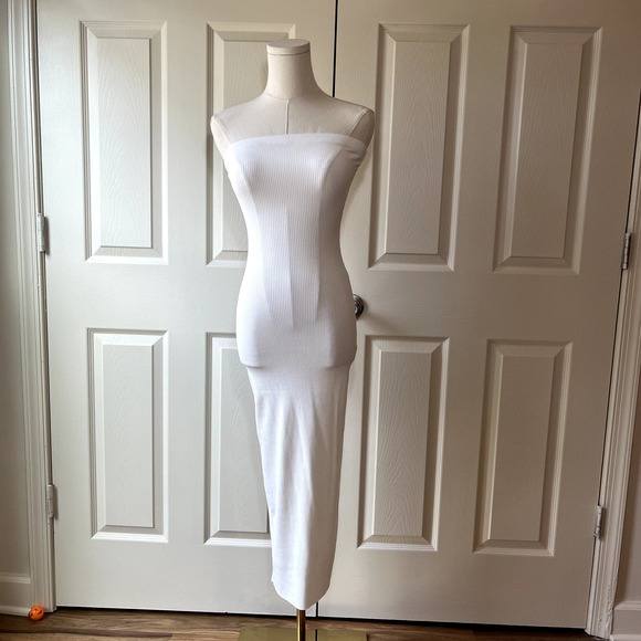 naked wardrobe Dresses & Skirts - Naked Wardrobe Ribbed Bodycon Tube Dress Size Small White NWOT